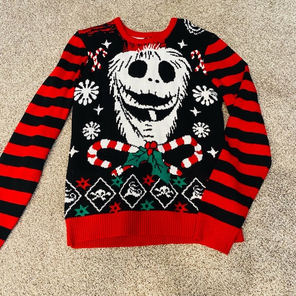 Nightmare Before Christmas Sweater - Picture 1 of 3